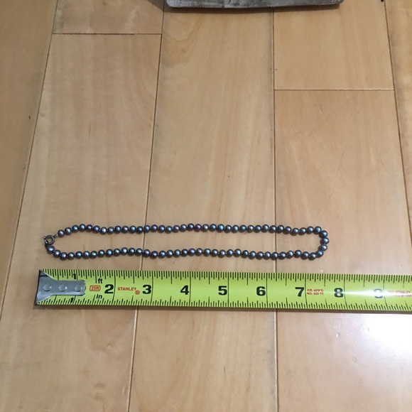 Small cultured freshwater pearl necklace - Picture 4 of 5